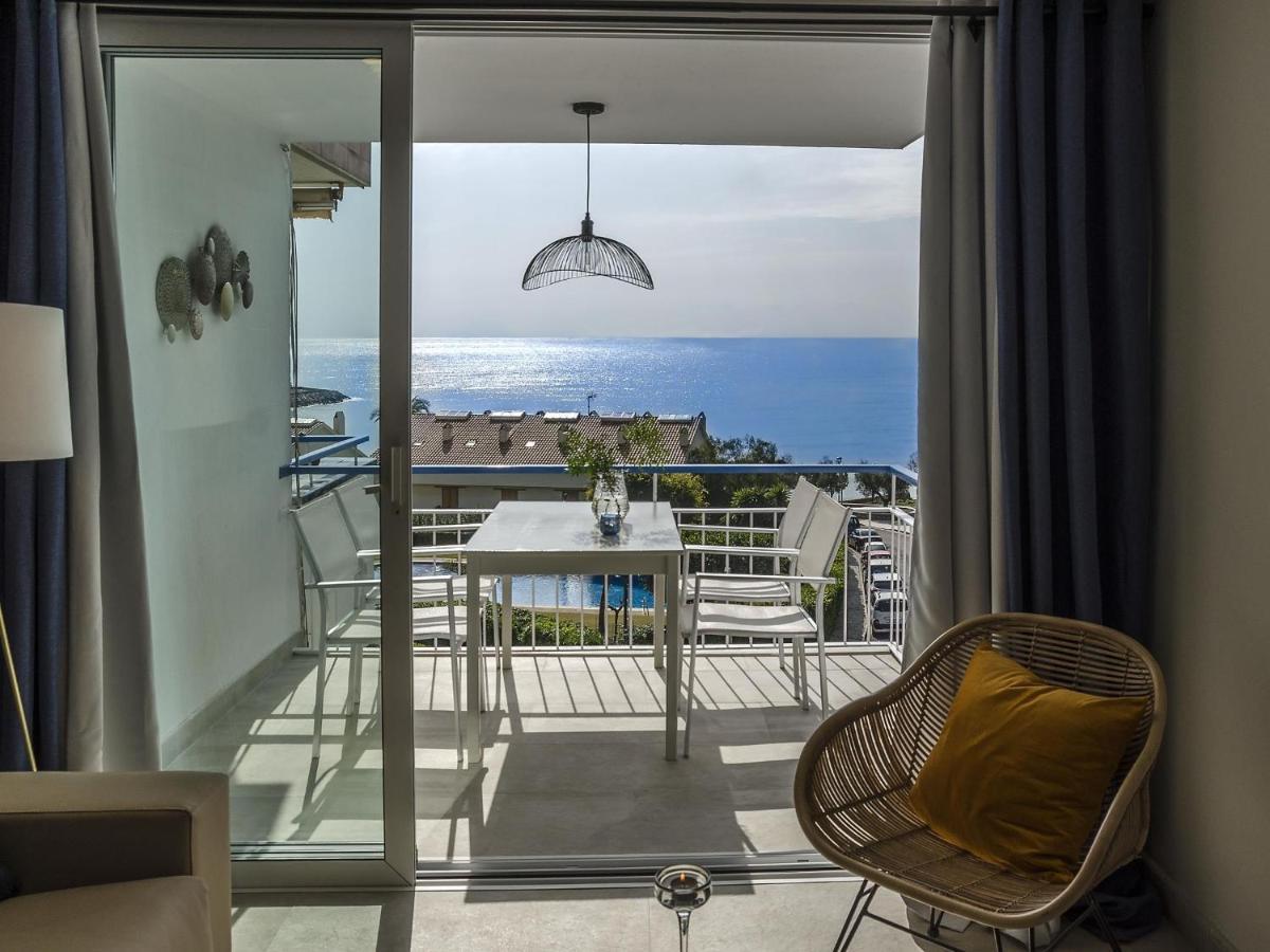 Sitges Spaces Sea View Paradise- 2 Bedrooms, 2 Bathrooms, Terrace, Amazing Sea Views Exterior photo